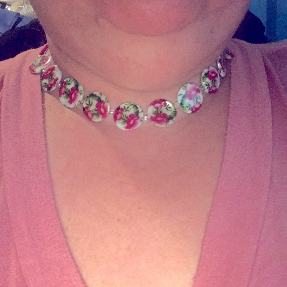2/$30 New handmade floral short necklace plus choker 16 inches